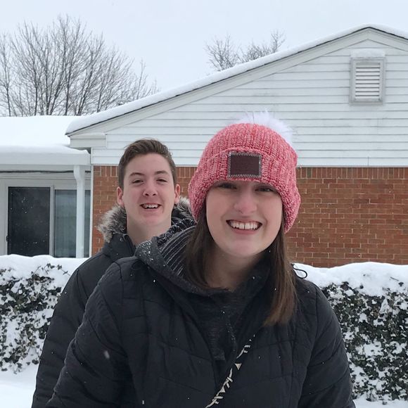 Meet your Posher, Benett - Picture 1 of 1